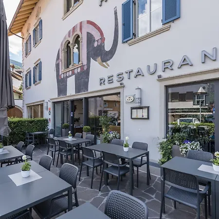 Hotel Elefant-3